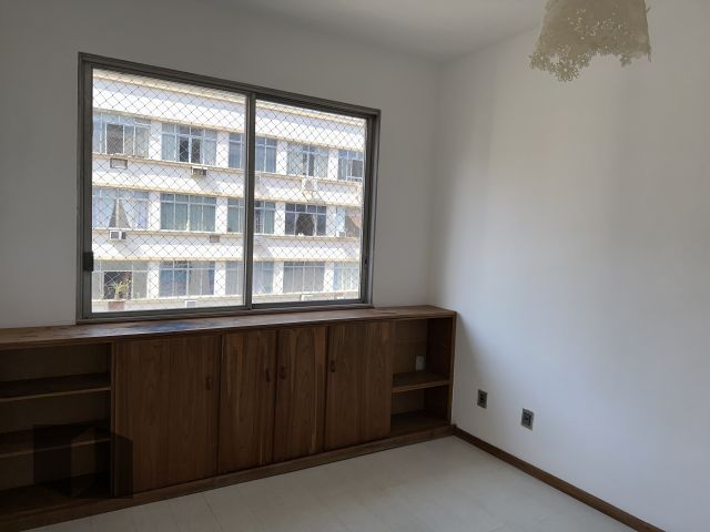 Apartamento à venda com 3 quartos, 195m² - Foto 15