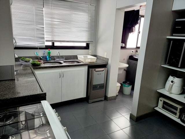 Apartamento à venda com 4 quartos, 171m² - Foto 25