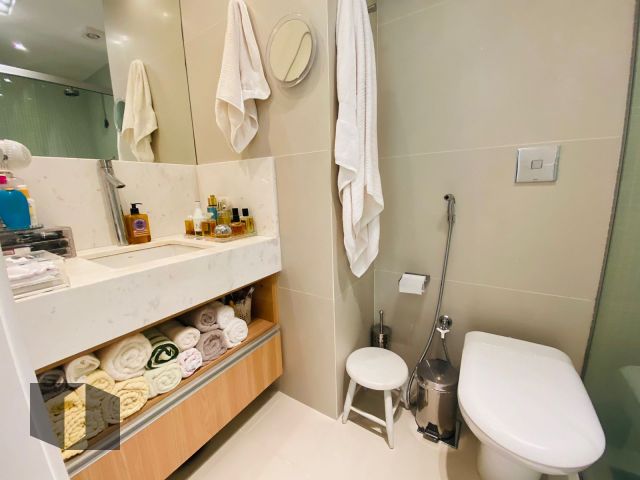 Apartamento à venda com 2 quartos, 84m² - Foto 11