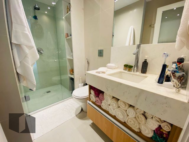 Apartamento à venda com 2 quartos, 84m² - Foto 18