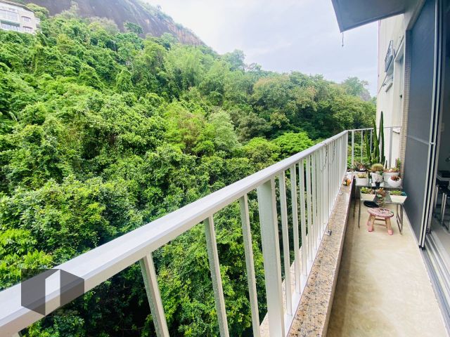 Apartamento à venda com 2 quartos, 84m² - Foto 8