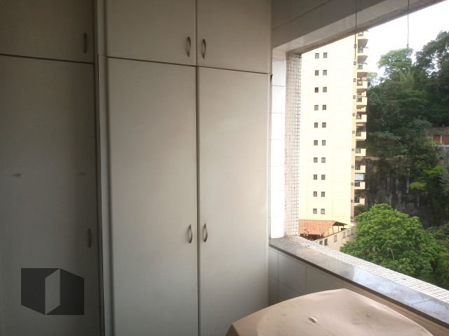 47 Area de servico f2