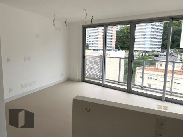 Cobertura à venda com 2 quartos, 151m² - Foto 3