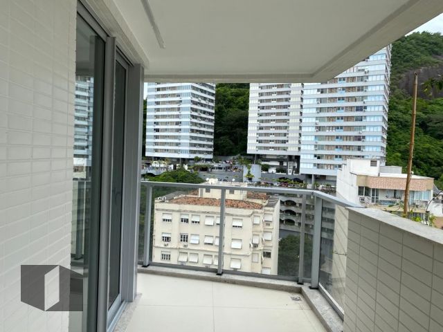 Cobertura à venda com 2 quartos, 151m² - Foto 1