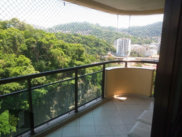 Apartamento à venda com 2 quartos, 76m² - Foto 10