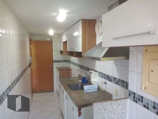 Apartamento à venda com 2 quartos, 76m² - Foto 28