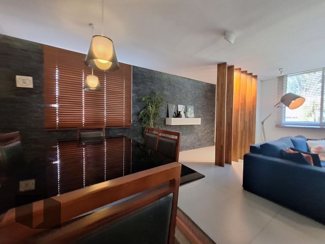 Casa à venda com 4 quartos, 226m² - Foto 5