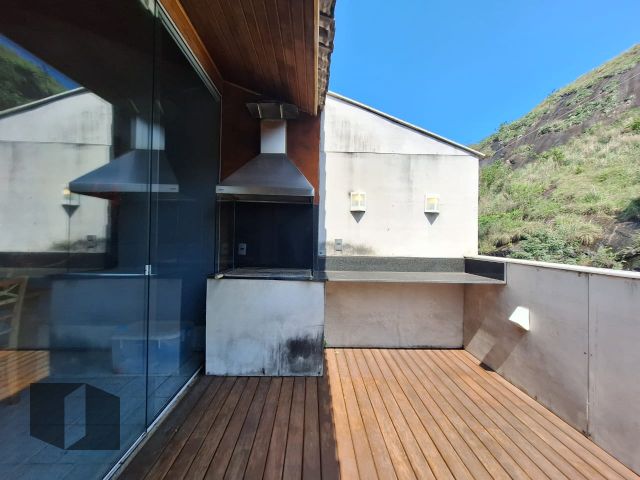 Casa à venda com 4 quartos, 226m² - Foto 15