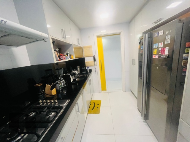 Apartamento à venda com 2 quartos, 103m² - Foto 16