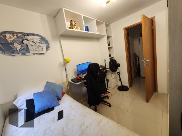 Apartamento à venda com 3 quartos, 82m² - Foto 11