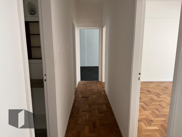 Apartamento à venda com 3 quartos, 151m² - Foto 6