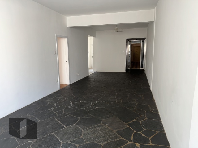 Apartamento à venda com 3 quartos, 151m² - Foto 1