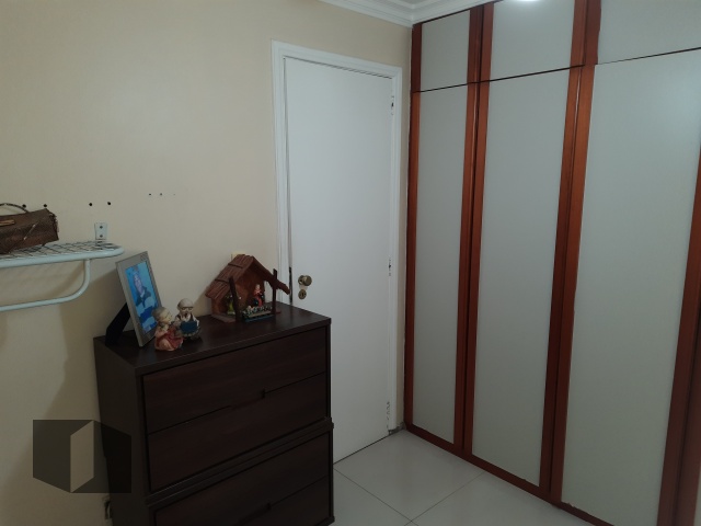 Apartamento à venda com 4 quartos, 182m² - Foto 21