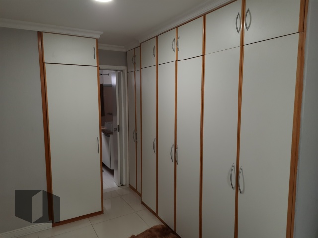 Apartamento à venda com 4 quartos, 182m² - Foto 27