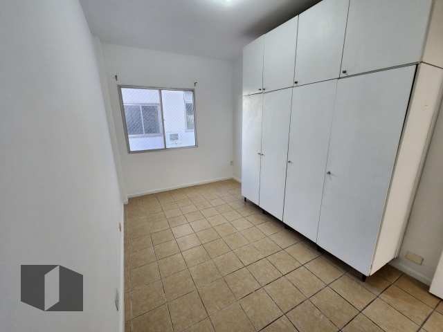 Apartamento à venda com 2 quartos, 80m² - Foto 12