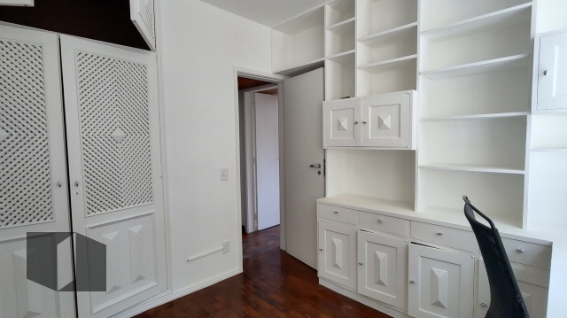 Apartamento para alugar com 4 quartos, 126m² - Foto 18