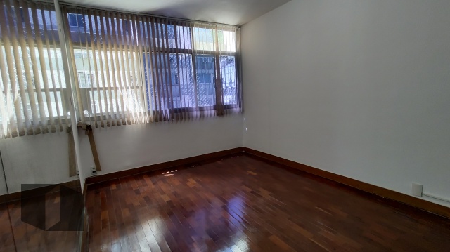 Apartamento para alugar com 4 quartos, 126m² - Foto 19