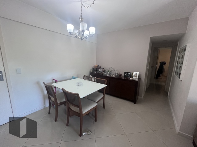 Apartamento à venda com 2 quartos, 91m² - Foto 4