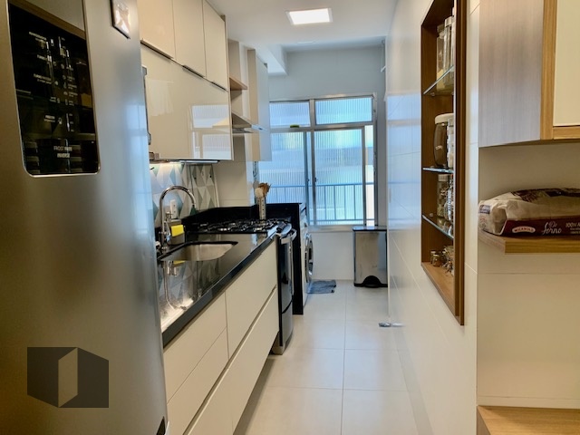 Apartamento à venda com 2 quartos, 89m² - Foto 19