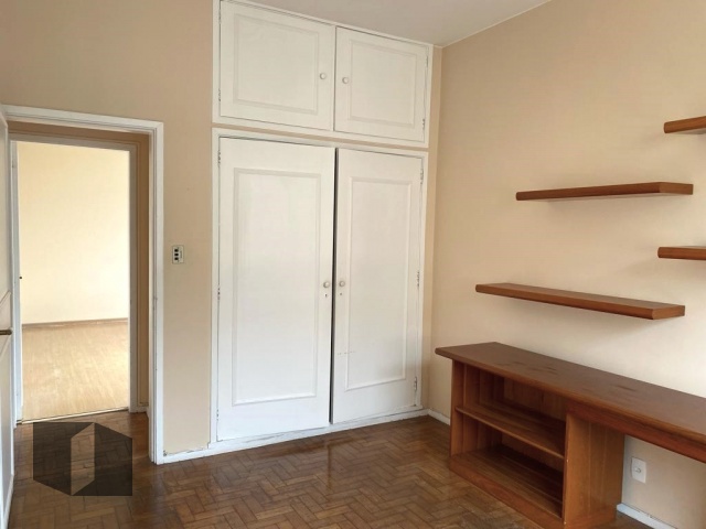 Apartamento à venda com 3 quartos, 113m² - Foto 19