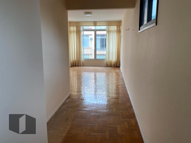 Apartamento à venda com 3 quartos, 113m² - Foto 2