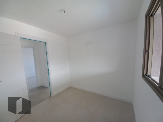 Apartamento à venda com 3 quartos, 120m² - Foto 21