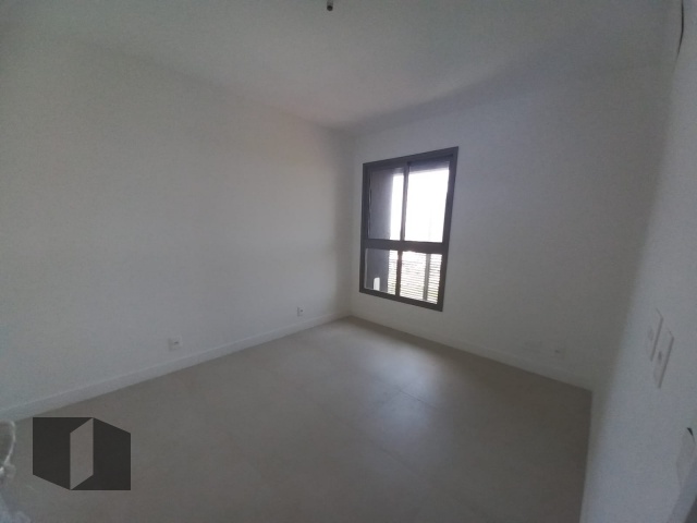 Apartamento à venda com 3 quartos, 120m² - Foto 12