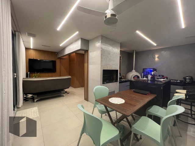 Cobertura à venda com 3 quartos, 172m² - Foto 4