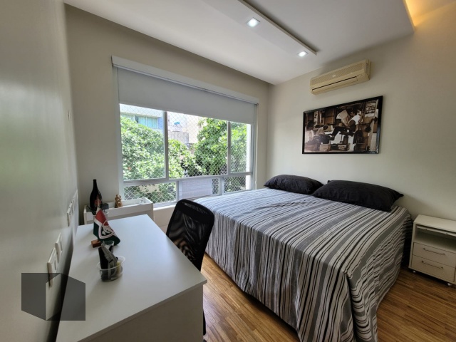 Apartamento à venda com 3 quartos, 115m² - Foto 11