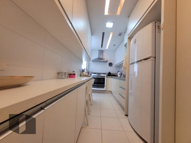 Apartamento à venda com 3 quartos, 115m² - Foto 16