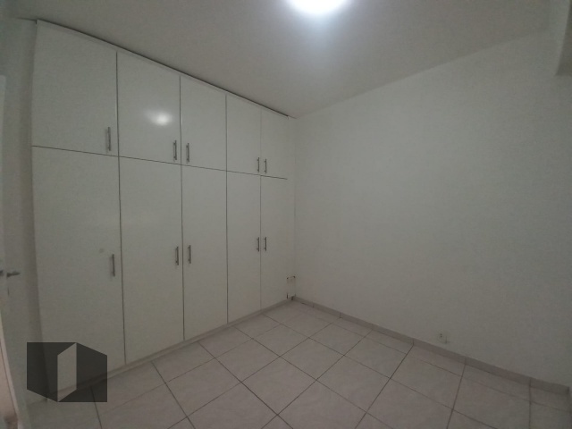 Apartamento à venda com 2 quartos, 78m² - Foto 9