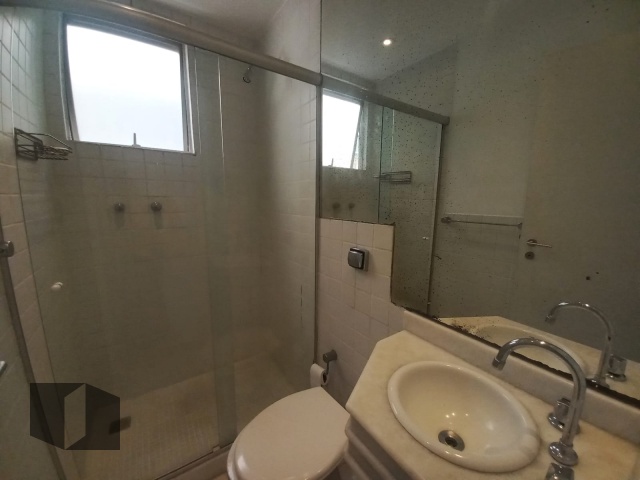 Apartamento à venda com 2 quartos, 78m² - Foto 11