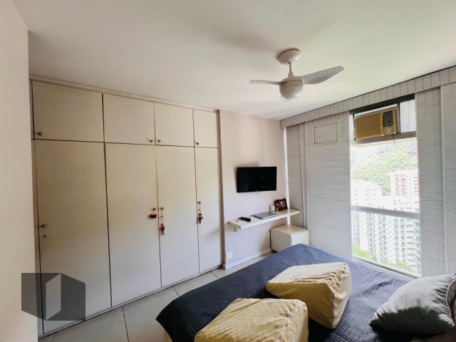 Apartamento à venda com 4 quartos, 166m² - Foto 10