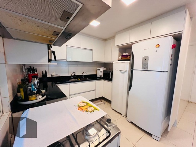 Apartamento à venda com 4 quartos, 166m² - Foto 24