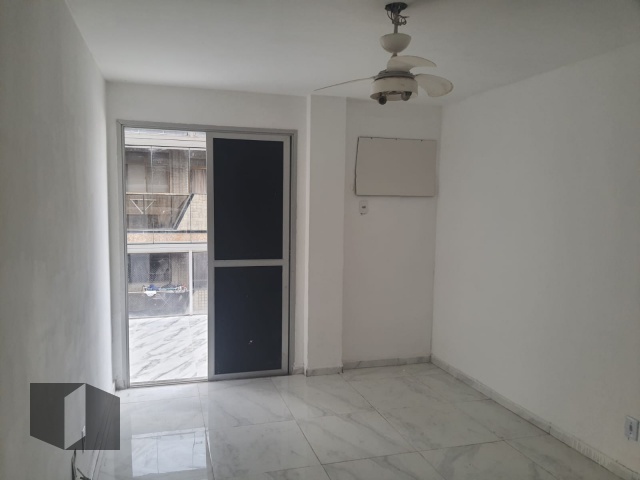 Cobertura à venda com 2 quartos, 103m² - Foto 8