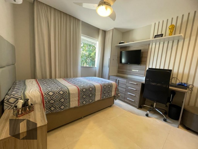 Casa de Condomínio à venda com 4 quartos, 278m² - Foto 18