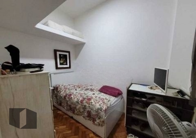 Apartamento à venda com 4 quartos, 210m² - Foto 27