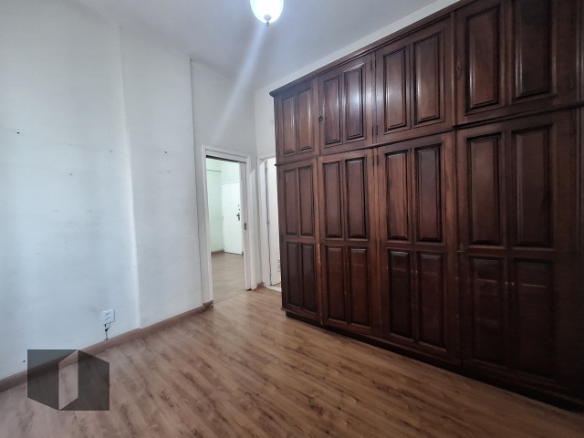 Apartamento à venda com 1 quarto, 39m² - Foto 4