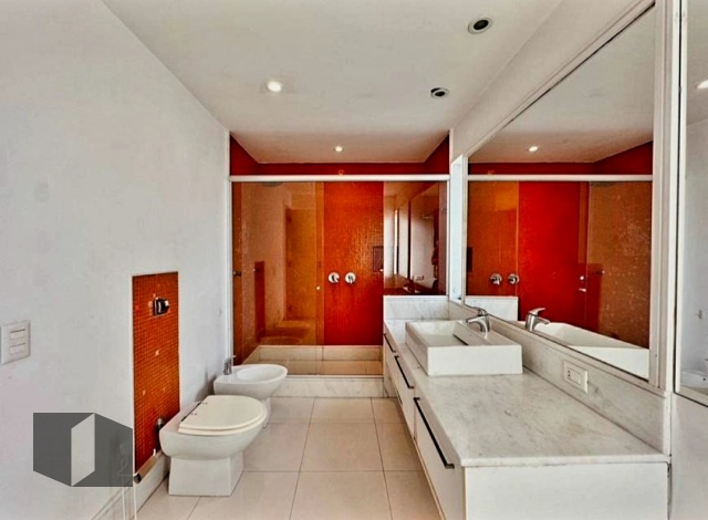 Casa de Condomínio à venda com 4 quartos, 502m² - Foto 17