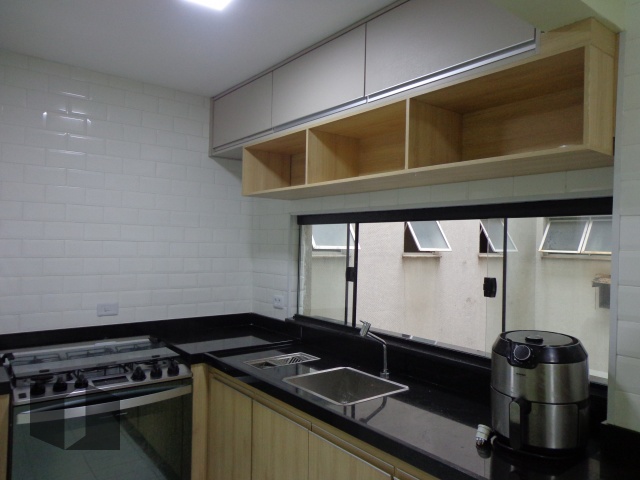 Apartamento para alugar com 3 quartos, 240m² - Foto 13