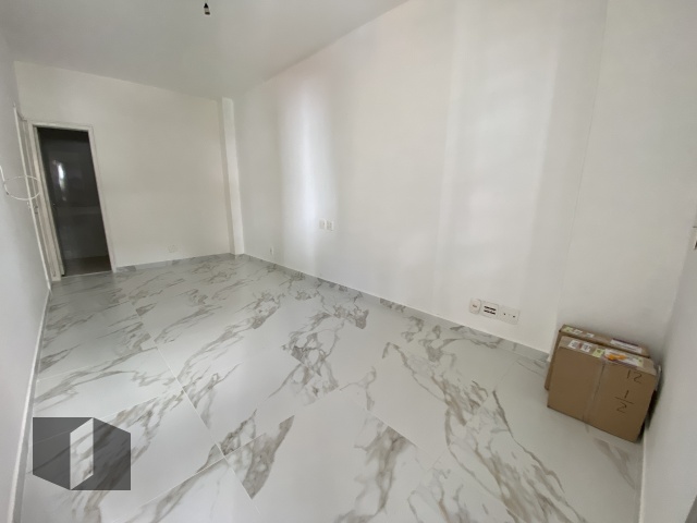 Apartamento à venda com 3 quartos, 124m² - Foto 8