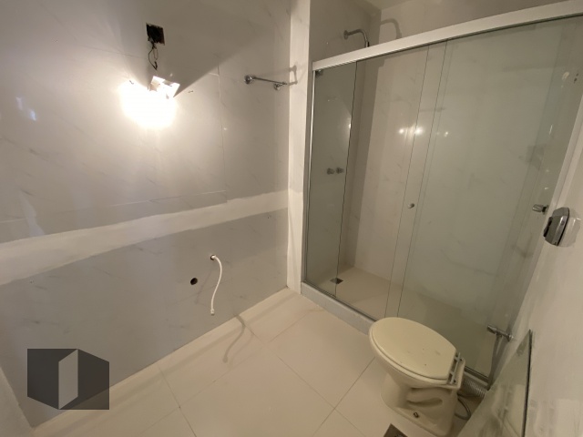 Apartamento à venda com 3 quartos, 124m² - Foto 9