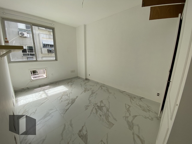 Apartamento à venda com 3 quartos, 124m² - Foto 11