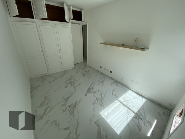 Apartamento à venda com 3 quartos, 124m² - Foto 12