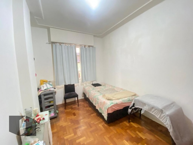 Apartamento à venda com 2 quartos, 70m² - Foto 10