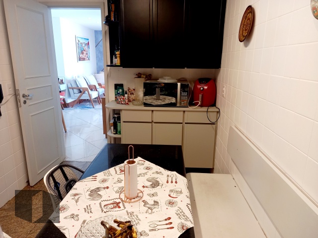 Cobertura à venda com 3 quartos, 201m² - Foto 24