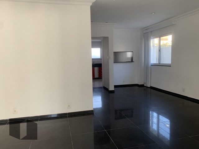 Casa à venda com 3 quartos, 197m² - Foto 7