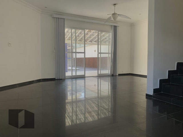 Casa à venda com 3 quartos, 197m² - Foto 6