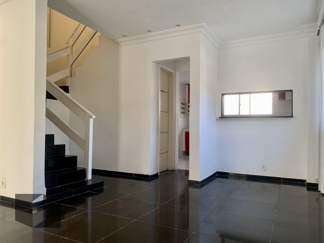 Casa à venda com 3 quartos, 197m² - Foto 10