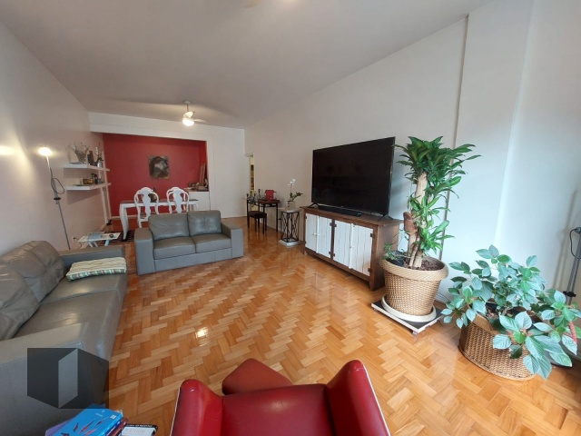 Apartamento à venda com 3 quartos, 130m² - Foto 5